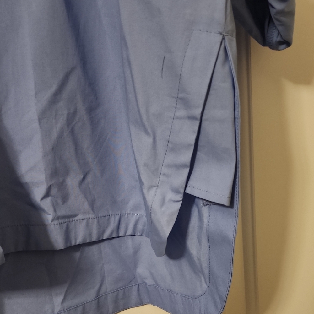 Banana Republic Light Blue Casual Button Down Shirt - Picture 3 of 3